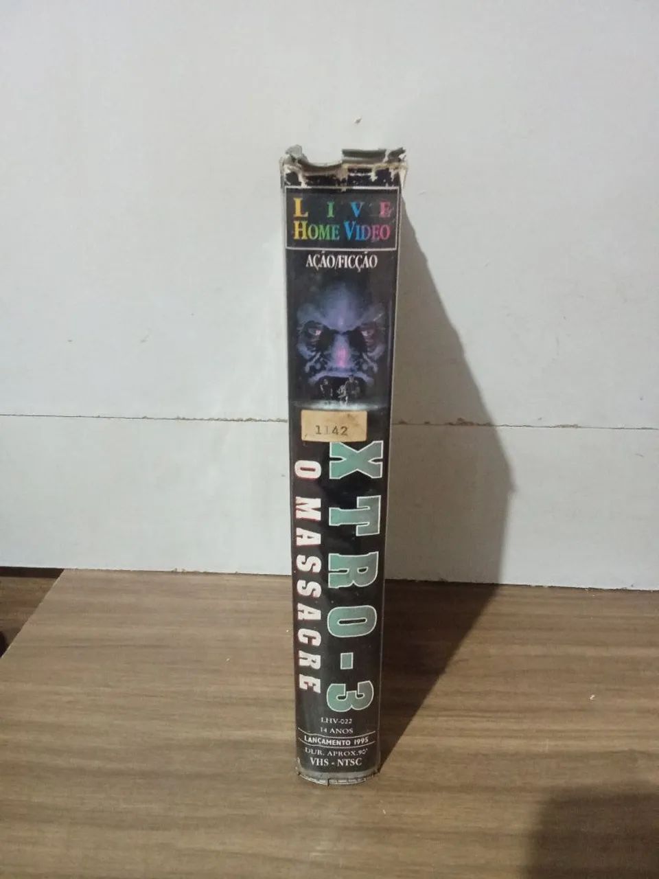 VHS filme XTRO- 3 O Massacre - Foto 3