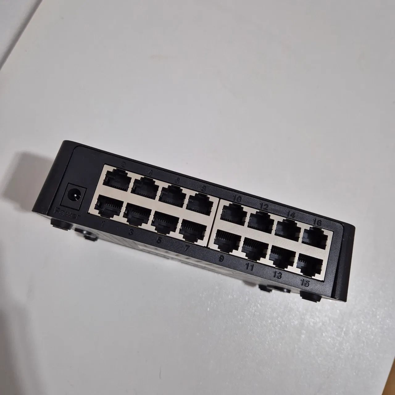  Switch 16 Portas Fast Ethernet Intelbras SF 1600 Q+  - Foto 3