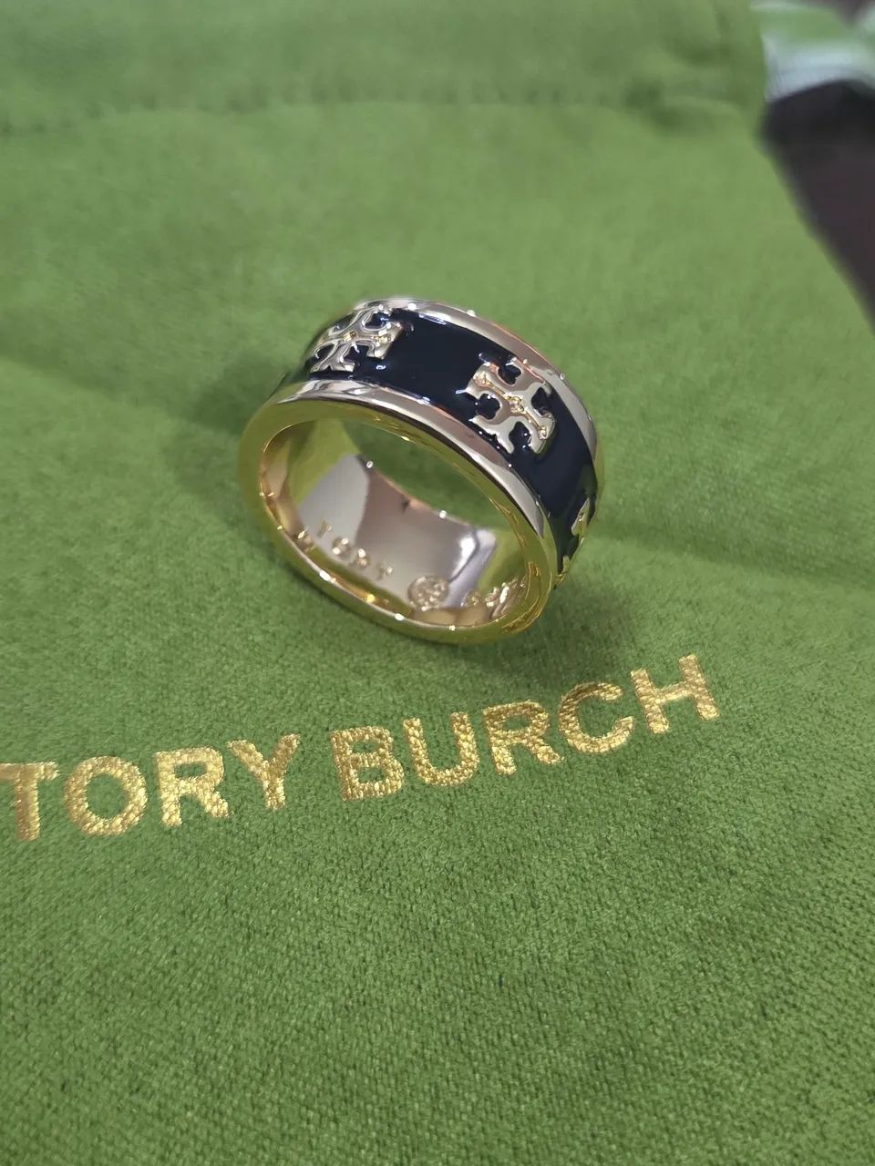 Anel Tory Burch Esmaltado  - Foto 2