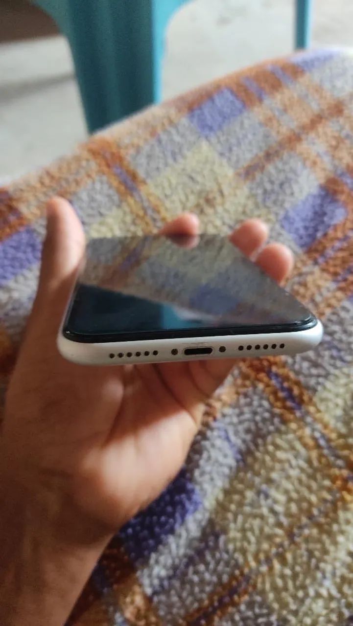 iPhone XR - em excelente estado  - Foto 2