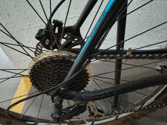 Bicicleta Specialized Rockhopper 29 Azul - Foto 5