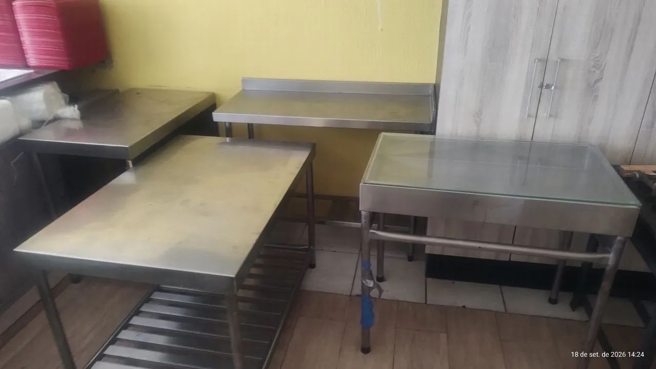 Kit de mesas de Inox para cozinha de Restaurante 