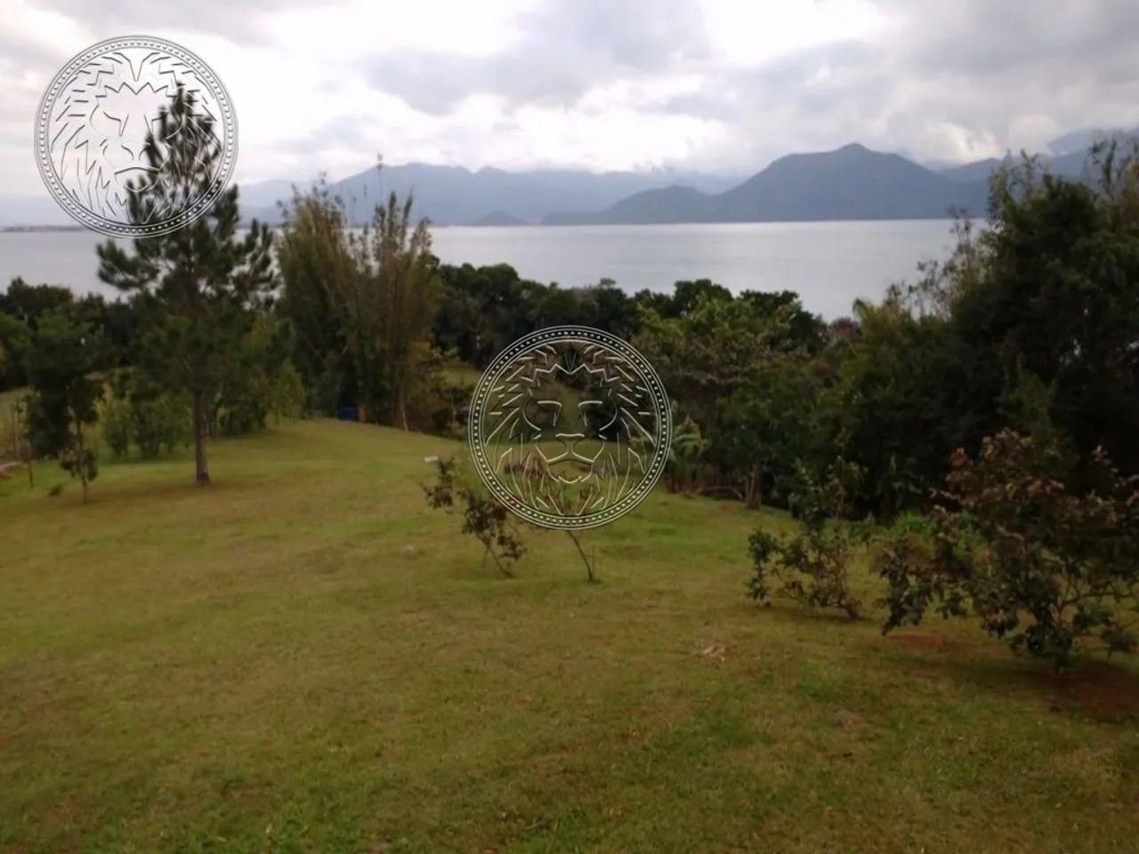 Terreno Pé na Areia no Ribeirão da Ilha em Florianópolis