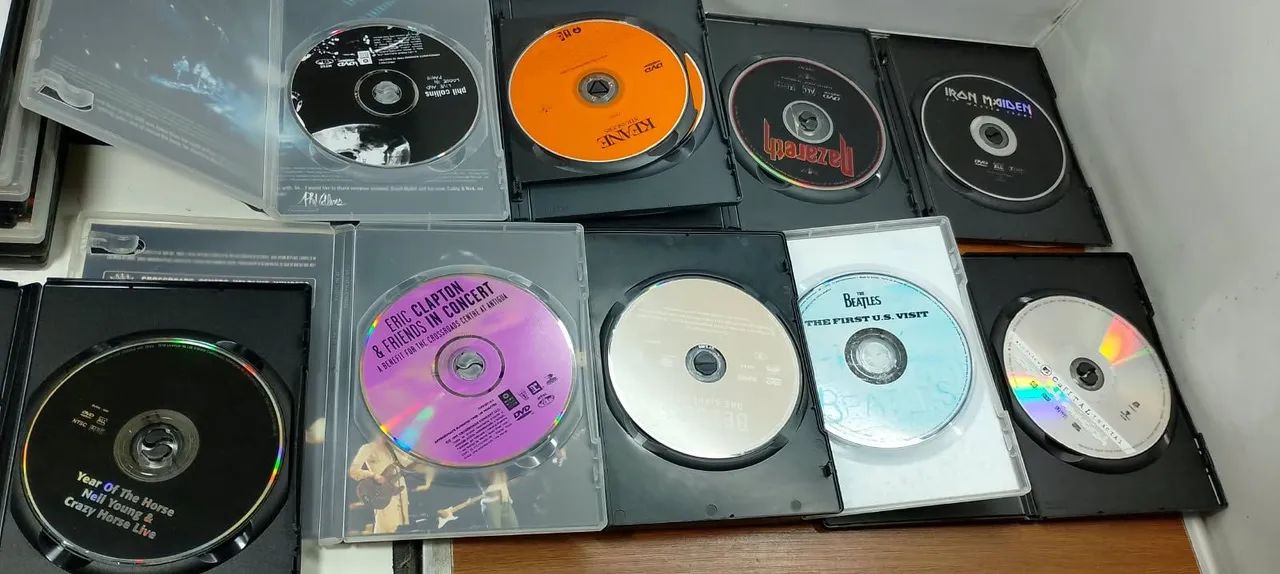 Dvd musicas diversas 17 dvds - Foto 5