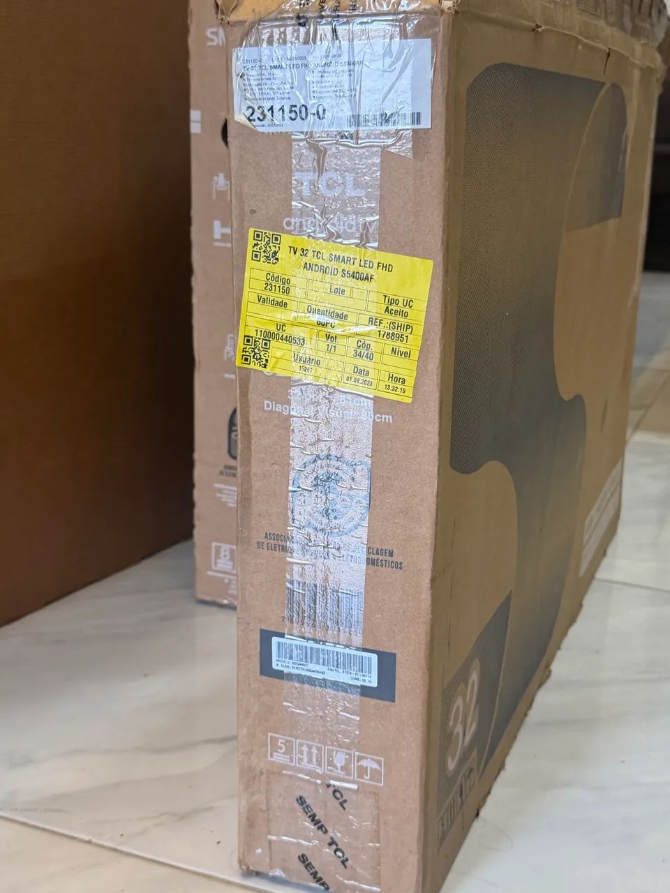 Tv smart 32 polegadas,perfeito estado,imagem linda e sistema super rápido 800$