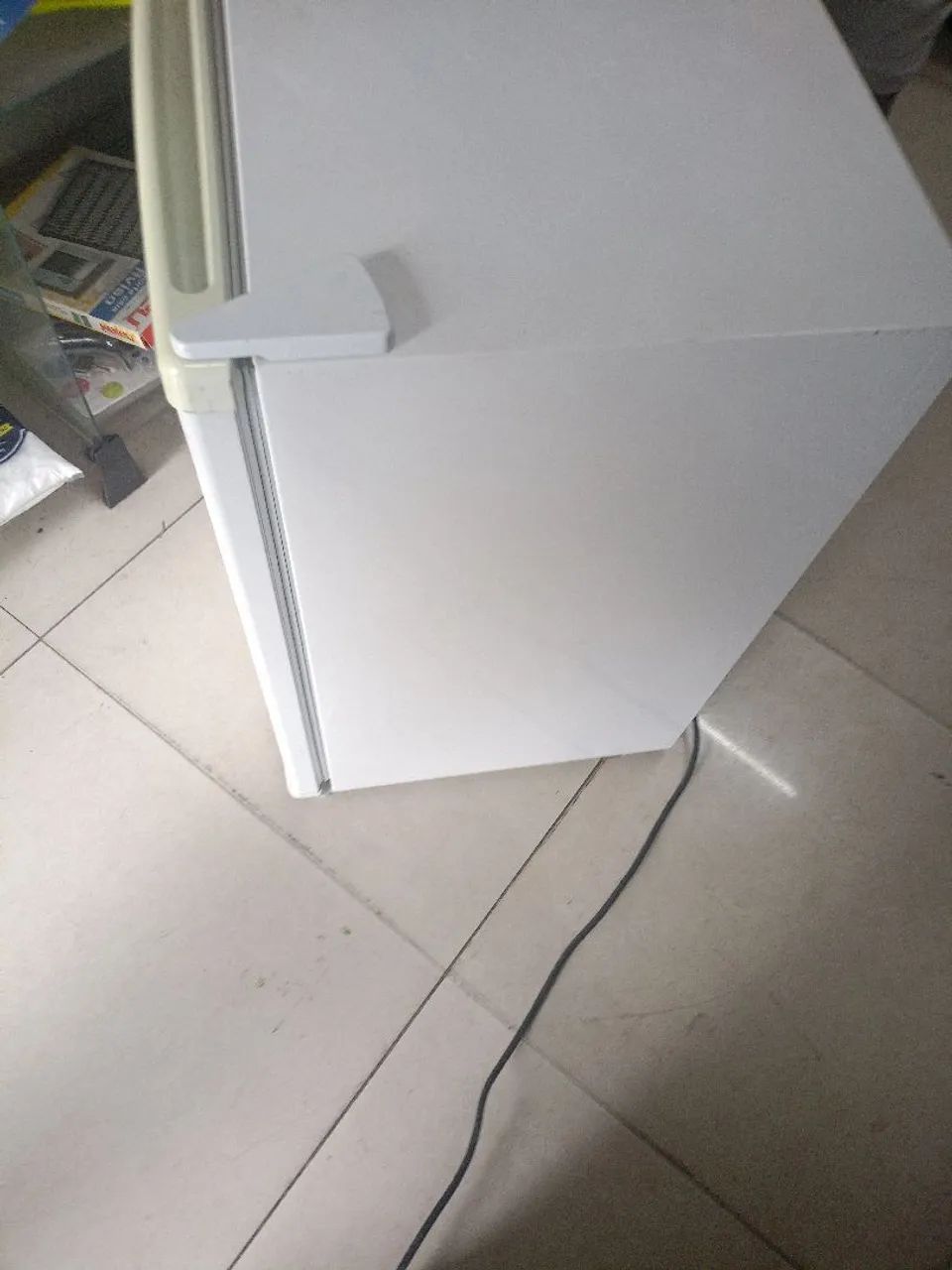 Frigobar excelente funcionando perfeitamente 80 litros  - Foto 3