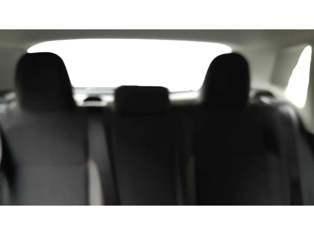 Volkswagen Polo Track 1.0 Flex 12V 5p, foto 12 de 16