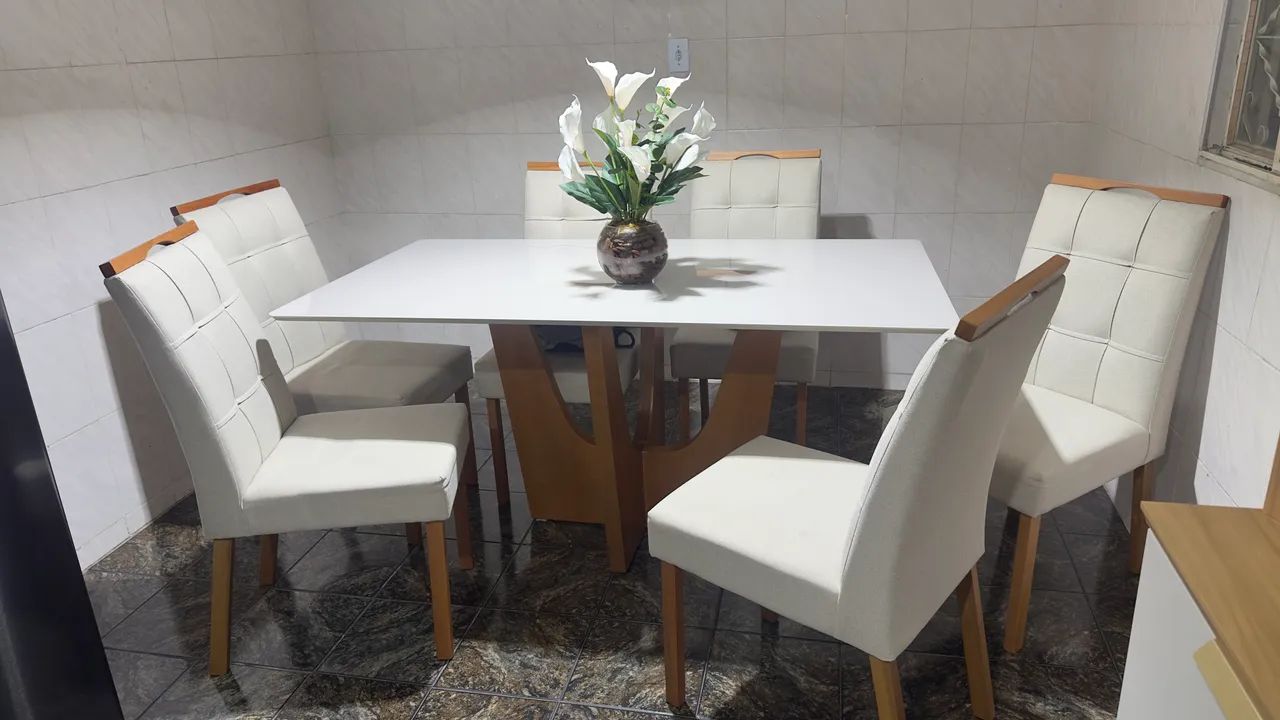 Mesa de Jantar com 6 cadeiras  - Foto 4