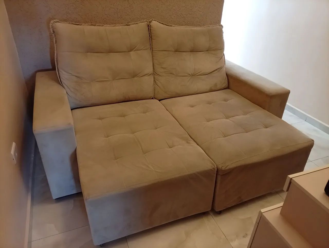 2-Seat Reclining Sofa65746287783938120