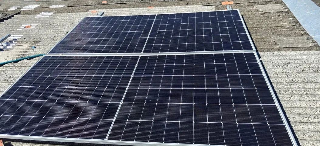 Painel Solar 590w 280w Parcela até 12x - Foto 2