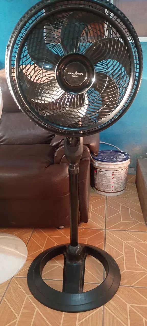 Vendo 2 ventiladores cada - Foto 4
