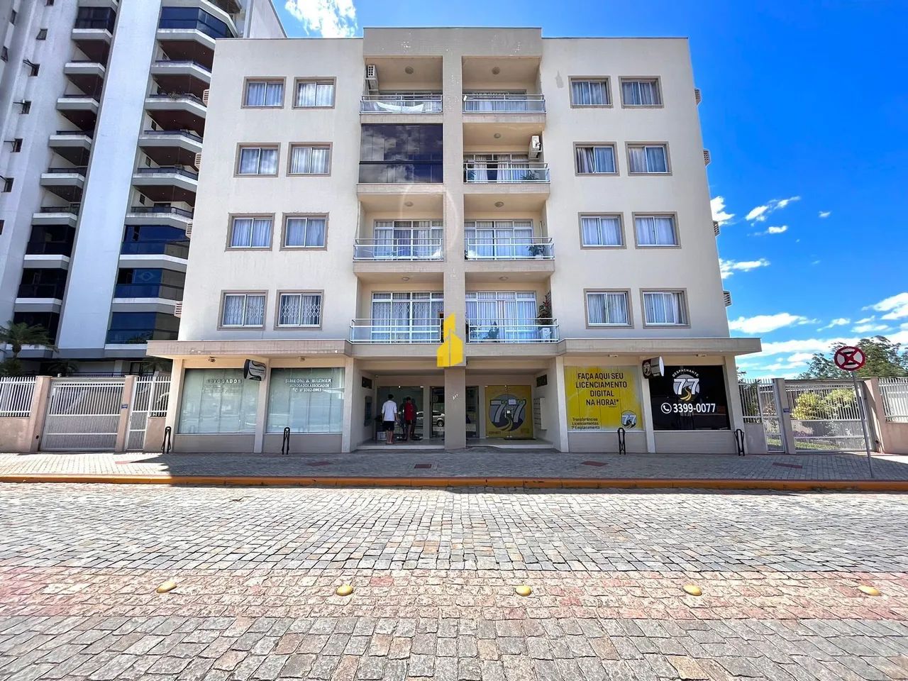 Apartamento Semi Mobiliado no Centro de Timbó