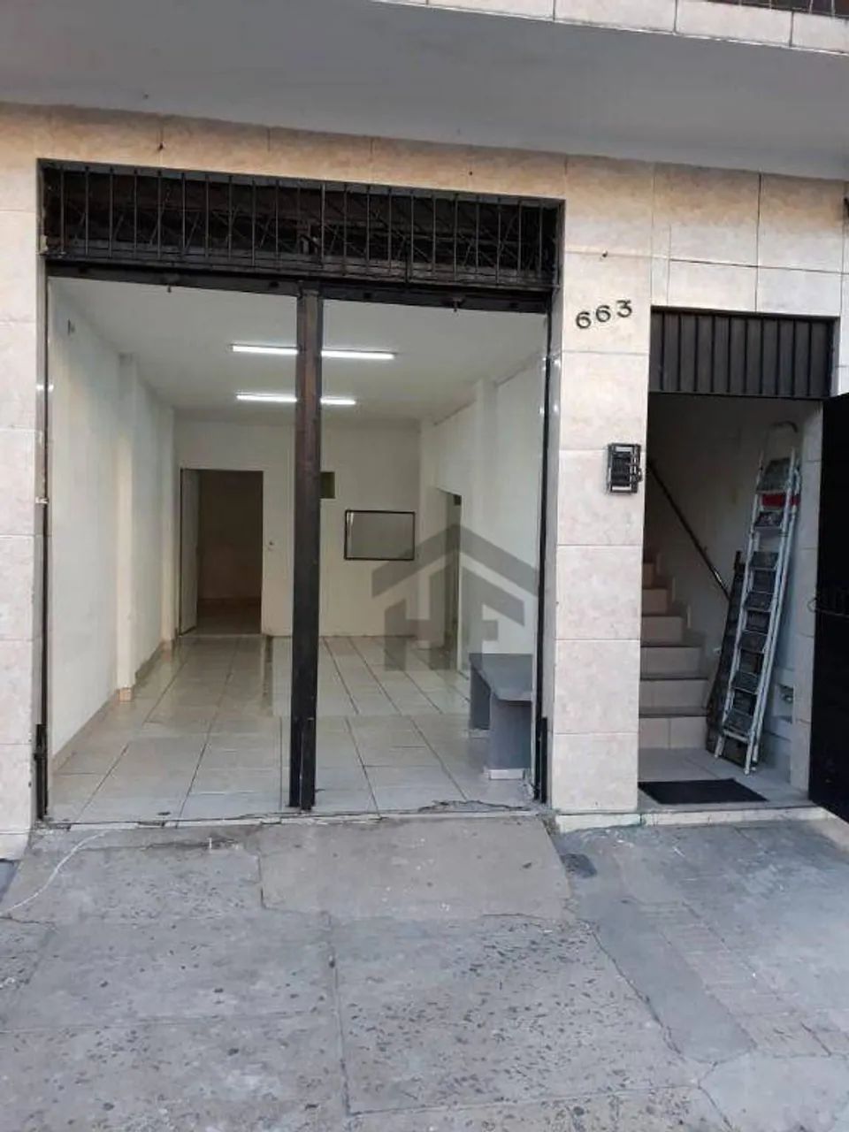 Loja Comercial de 104m² para alugar, localizada na Encruzilhada, Recife - Pernambuco. - Foto 3