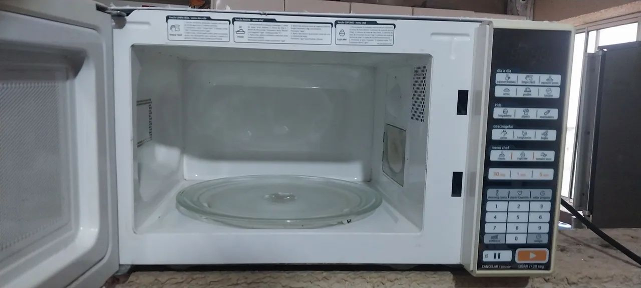 Microondas midea 20l espelhado  - Foto 2