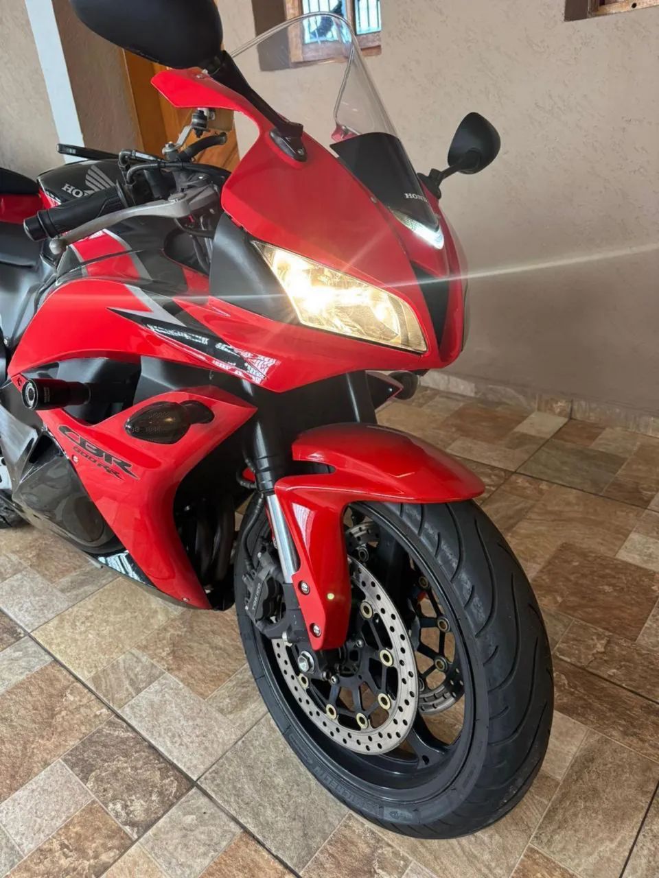 CBR RR - Foto 2