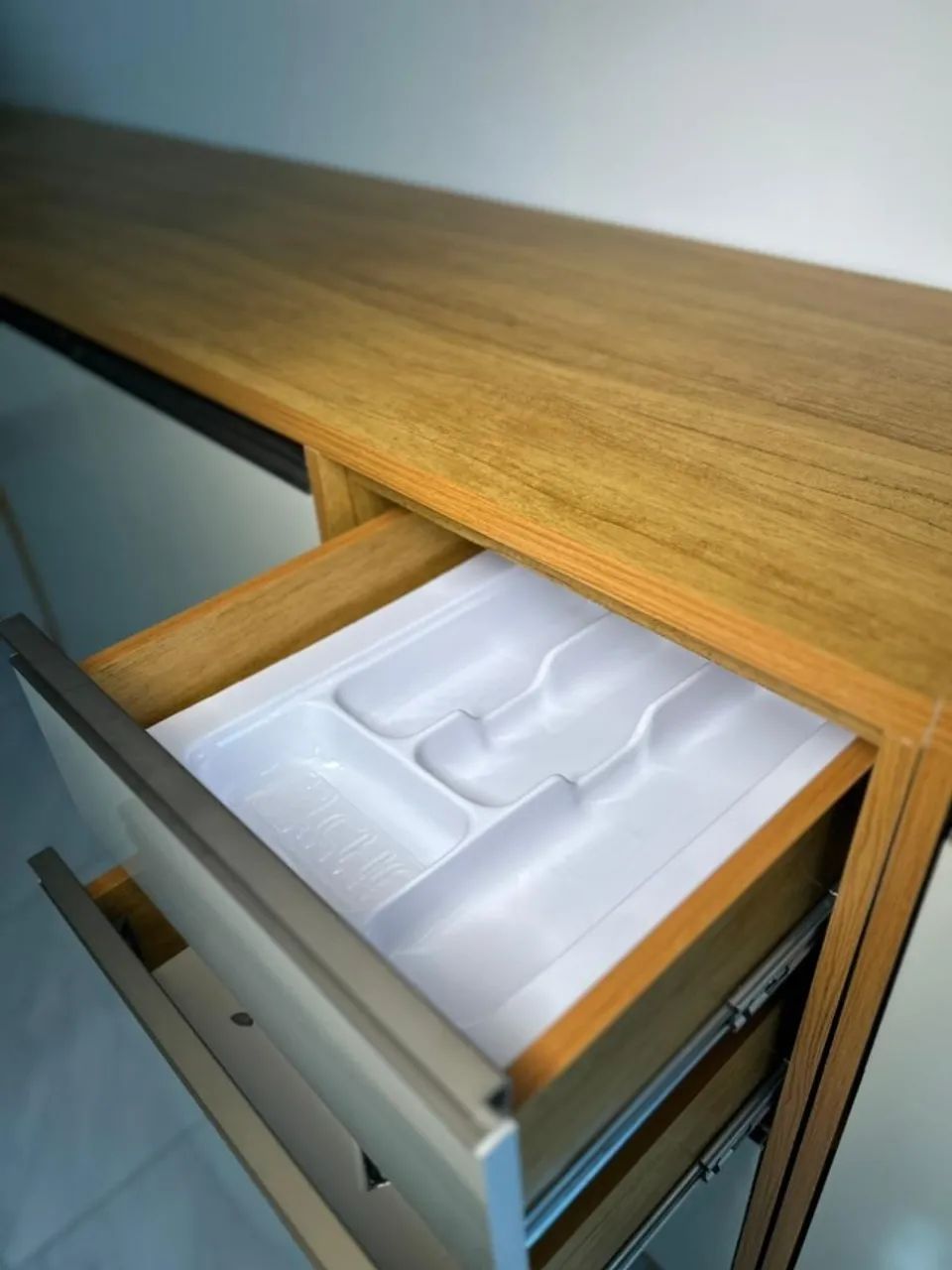 Cozinha Modular 5 Peças com Cristaleira e LED - Foto 2