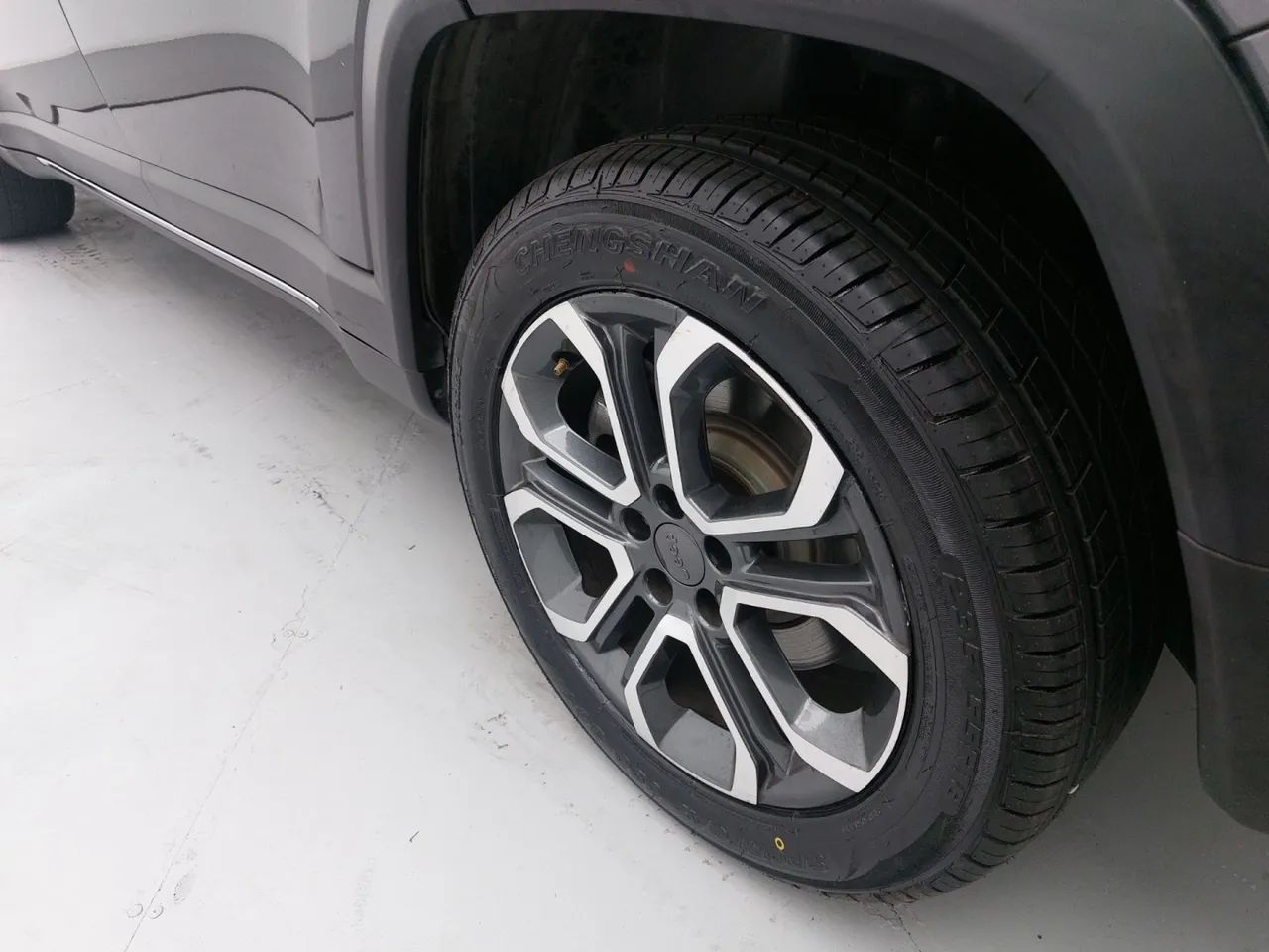 Jeep Commander Limited T270 1.3 TB Flex Aut., foto 11 de 18