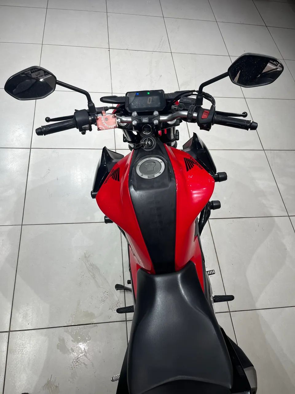 Honda Twister 300F  - Foto 3