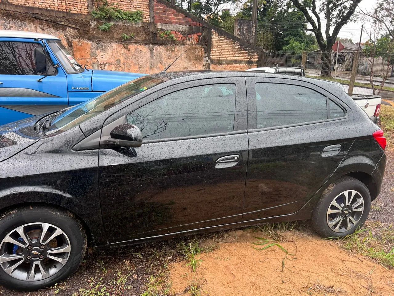 Chevrolet Onix 2014