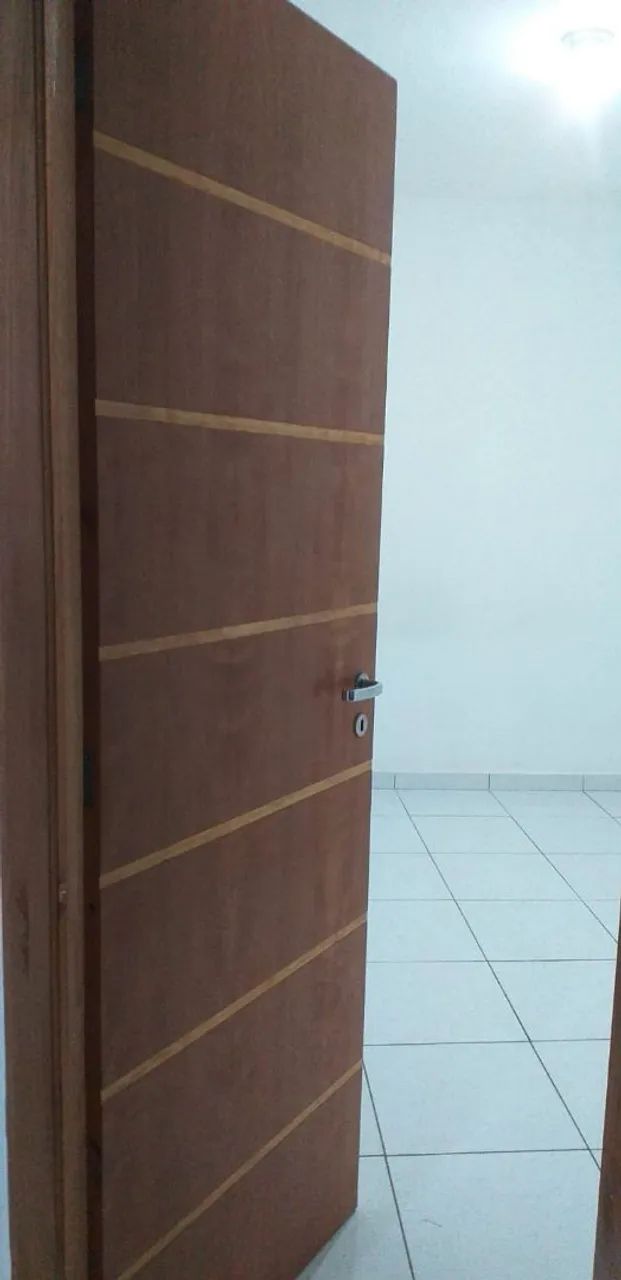Alugo casa com 2 dormitórios - Localização excelente  - Foto 3