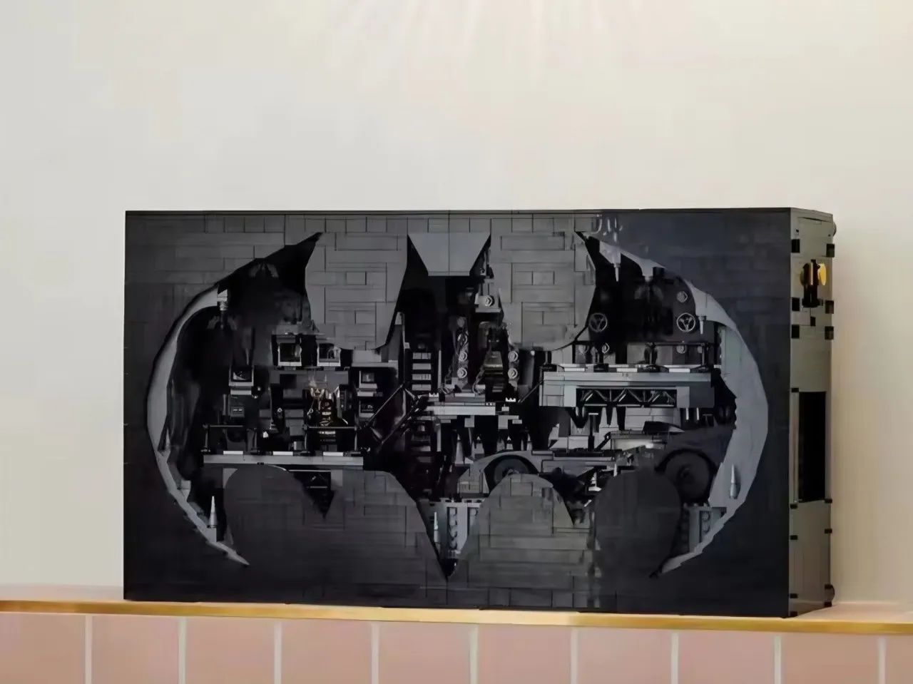 Batcave Blocos De Montar Batcaverna do Batman DC shadow box (76252) 3981 Peças Tipo Lego - Foto 3