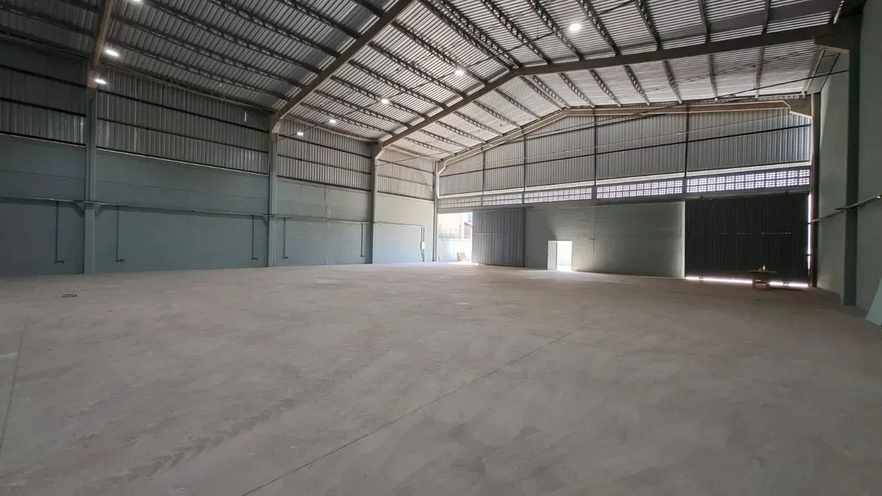 Aluga Galpão (825 m²) Jardim Limoeiro - Serra/ES - Foto 2