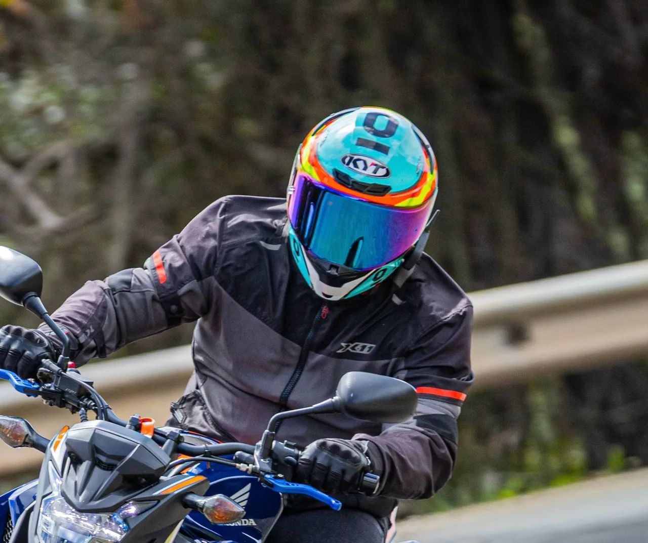 Capacete KYT TT Course  - Foto 2