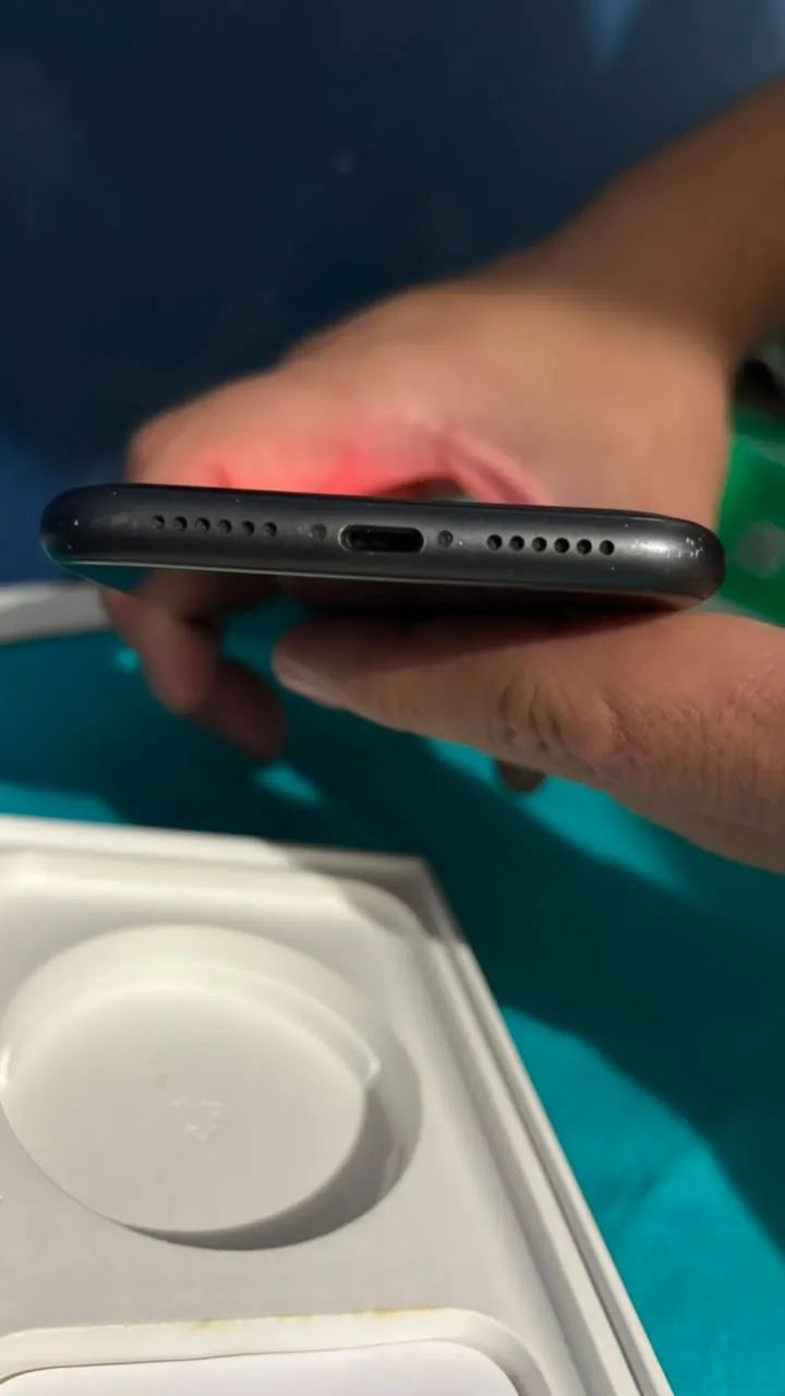 iPhone 11 64GB Preto - Original | Face ID OK | Caixa - Celulares e