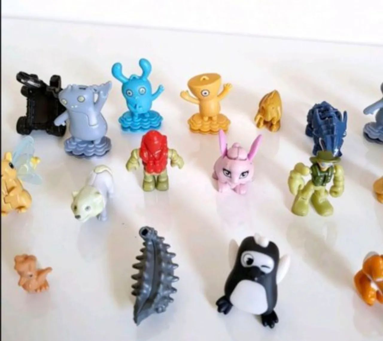 Kit Com 27 Miniaturas Colecionáveis - Foto 4