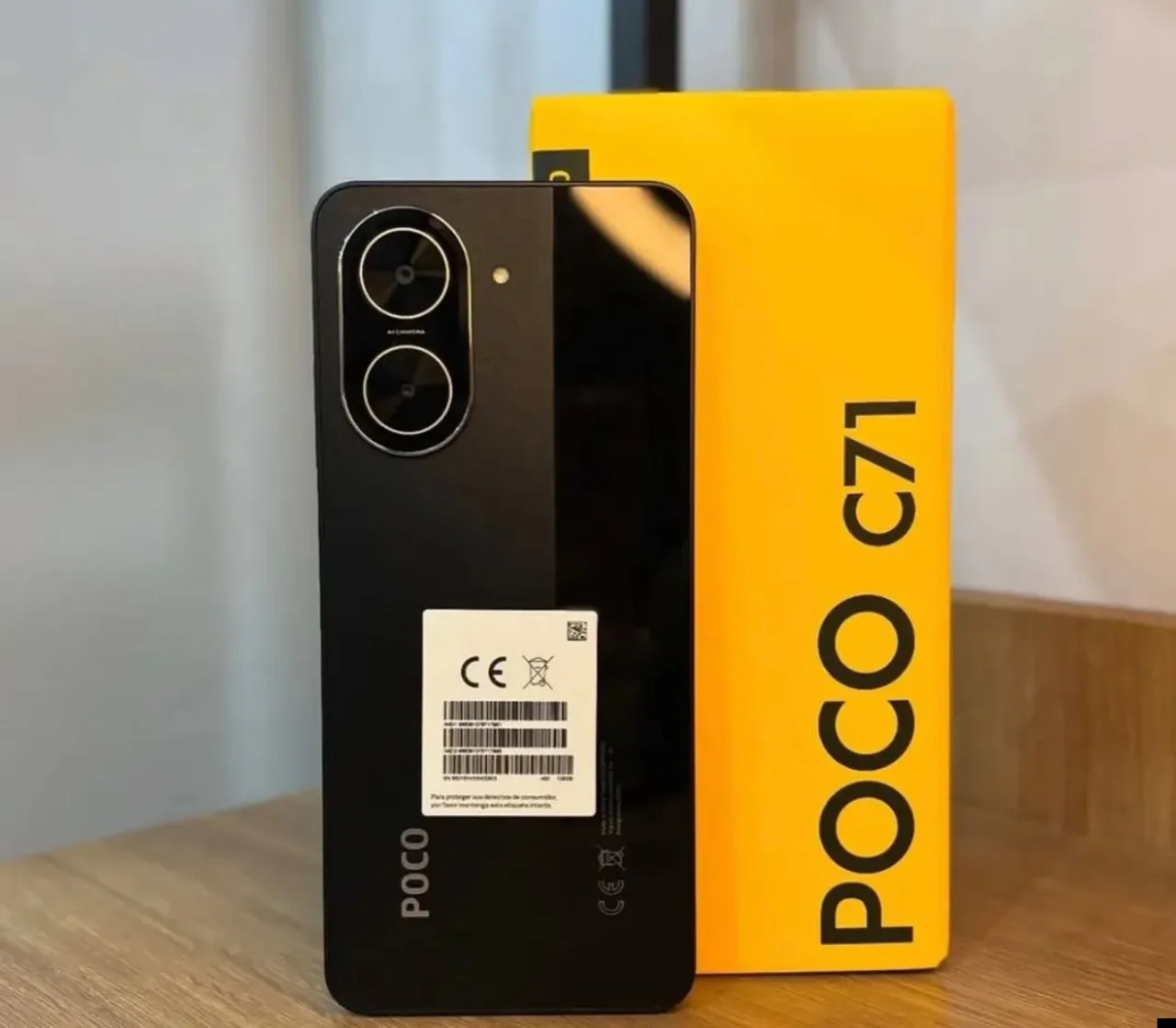 Celular POCO C71 64GB Preto Smartphone Xiaomi com preço acessível