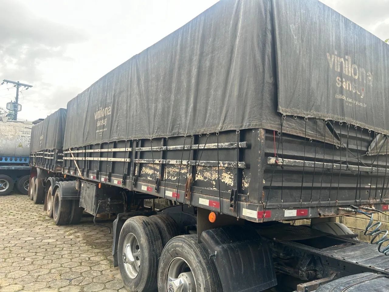 Carreta Graneleiro Bitrem - Foto 3