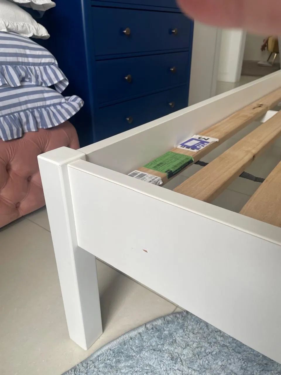 Cama QUEN 1,58m  Branco Tok&Stok impecável - Foto 2