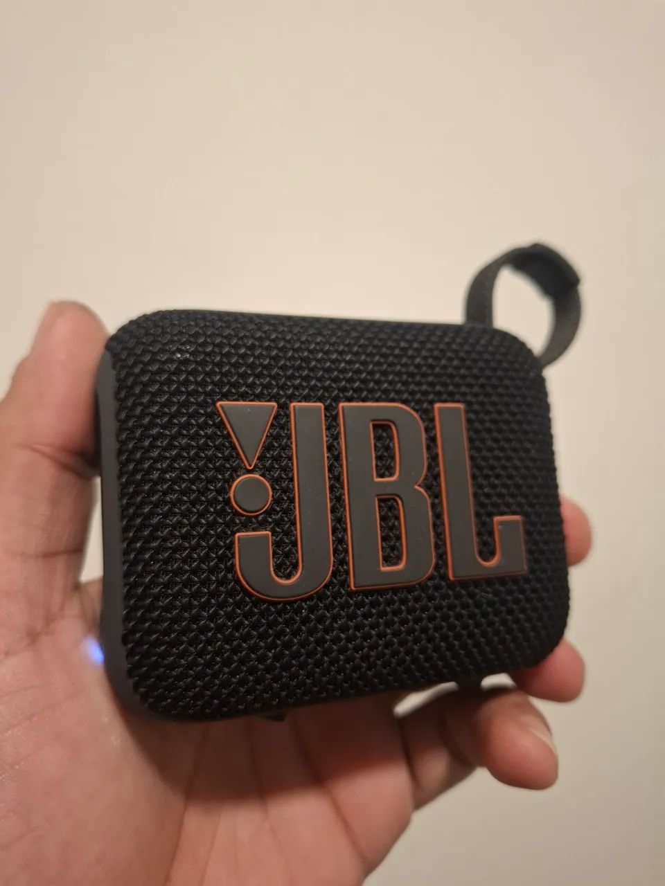 Caixinha jbl go 4