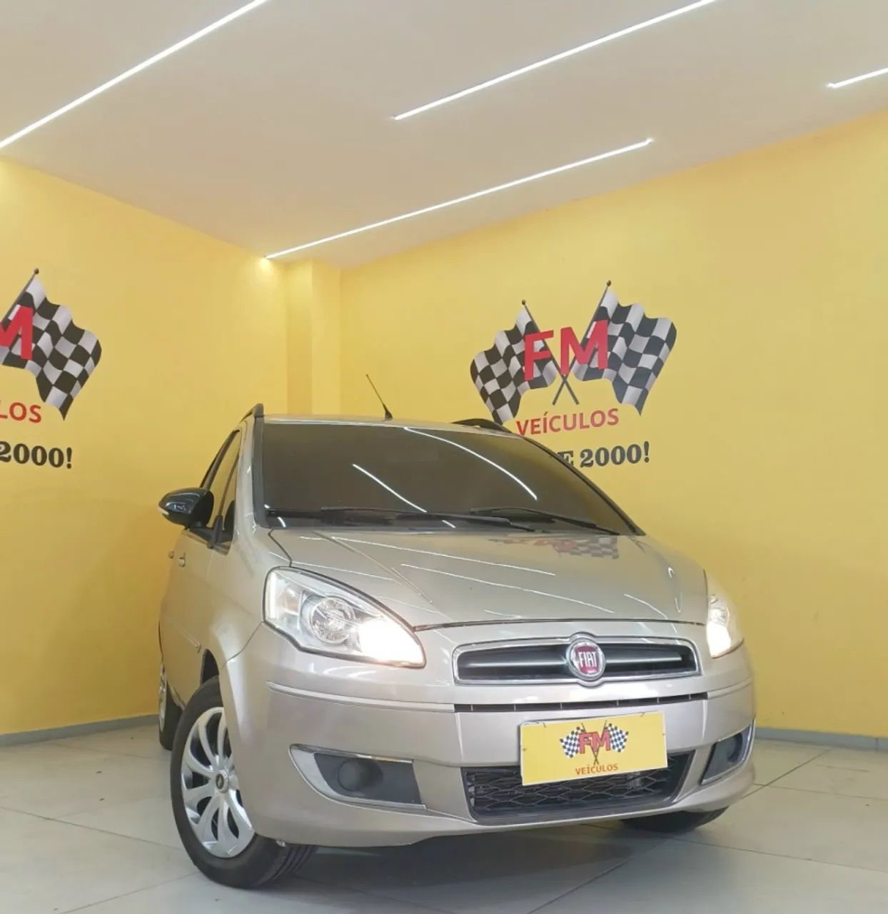 Fiat Idea ATTRACTIVE 1.4 8V FLEX 2015