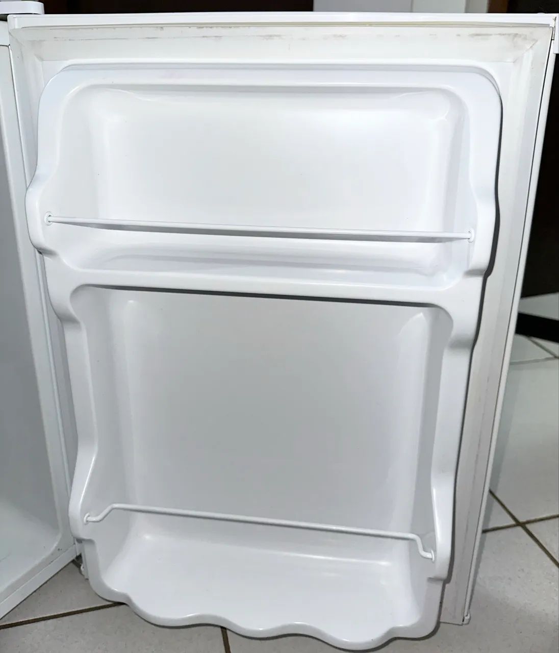 Frigobar Philco 67L Oportunidade!! - Foto 2