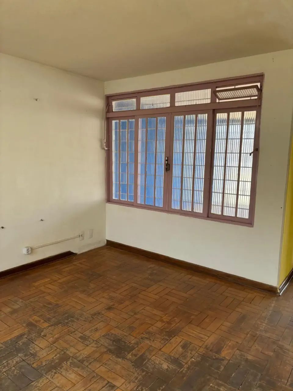 EXELENTE CASA PARA ALUGAR NO CENTRO DE ARARAS/SP - Foto 2