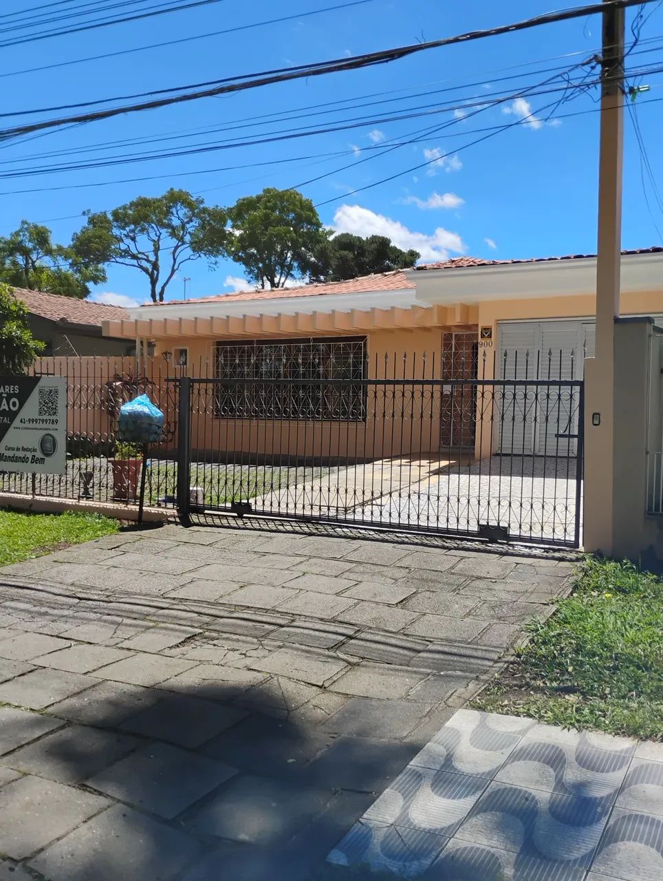 Alugo quarto mobiliado