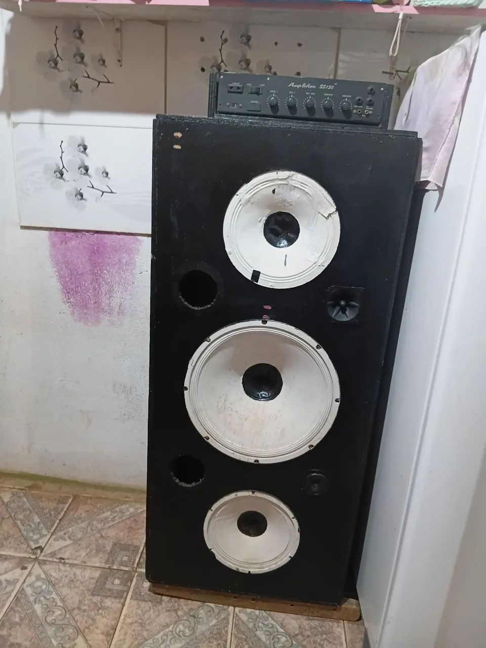 Caixa  de som amplificada