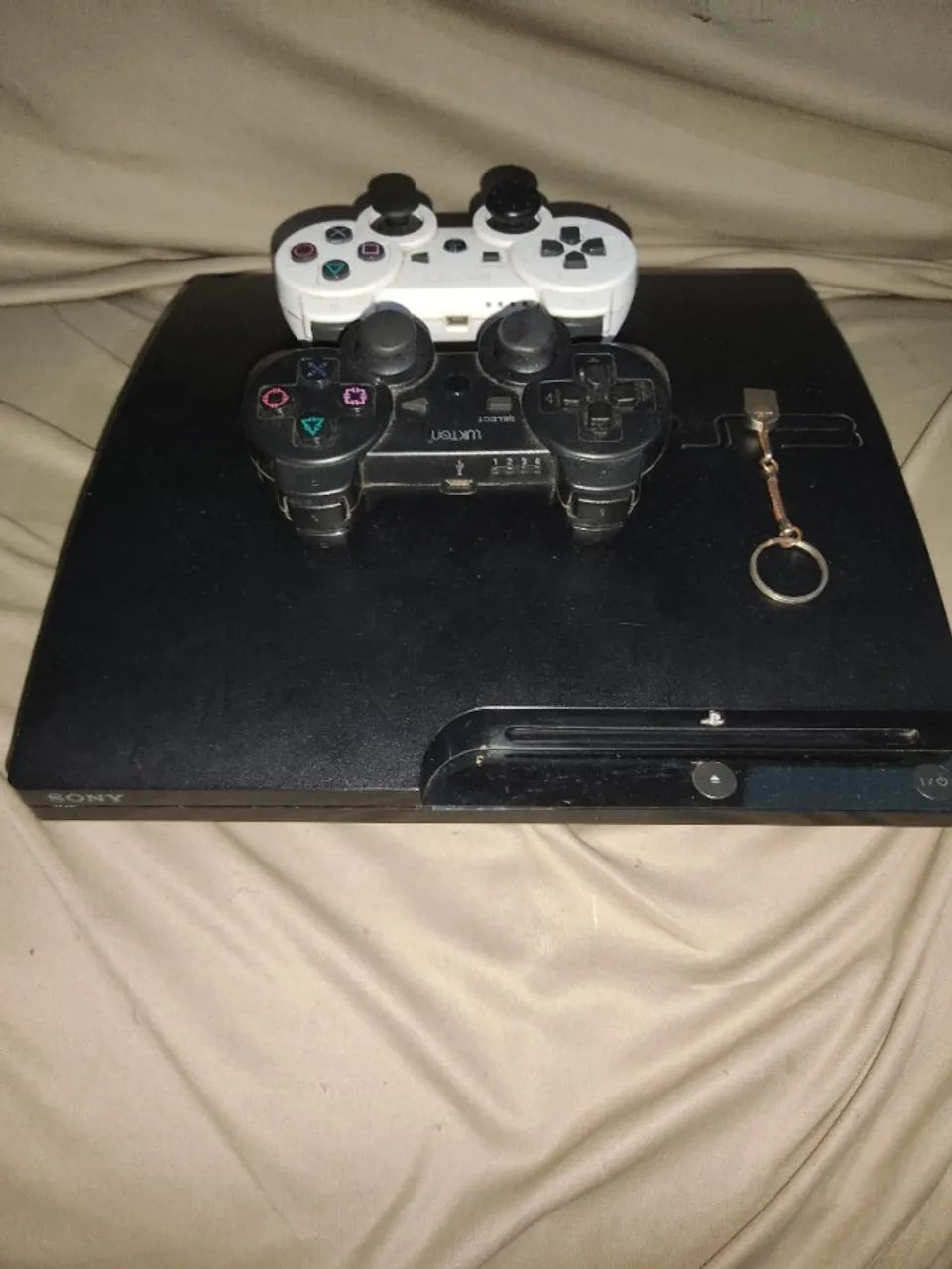 Ps 3 novo tá deligaNo  só jogo 1000 