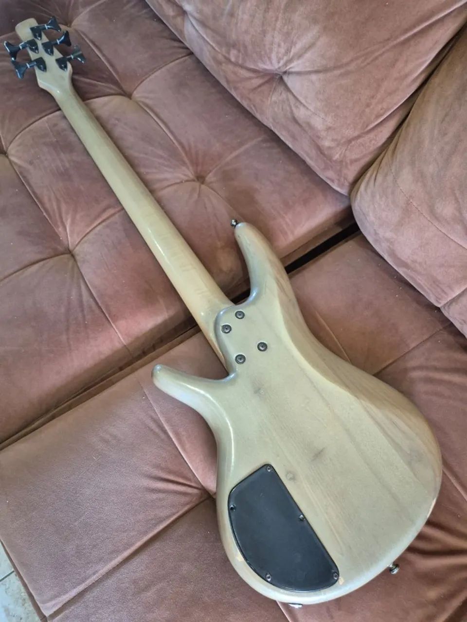 Baixo Ibanez Sr 405 - Foto 4