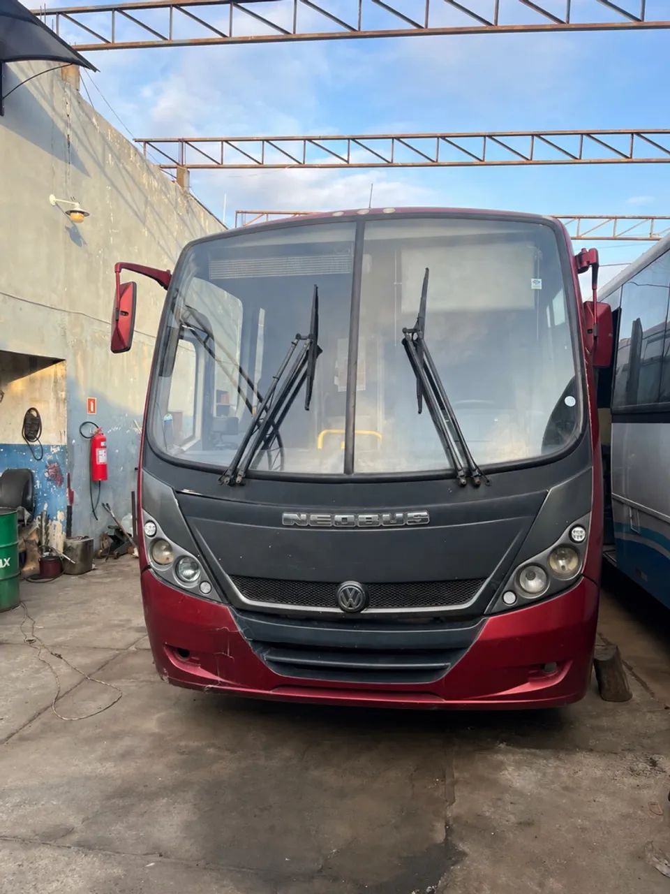 Neobus Thunder, 2014, motor Cummins