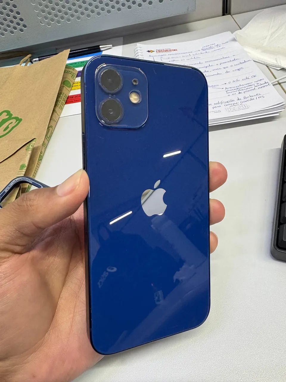 Vendo IPhone 12 azul 128gb 