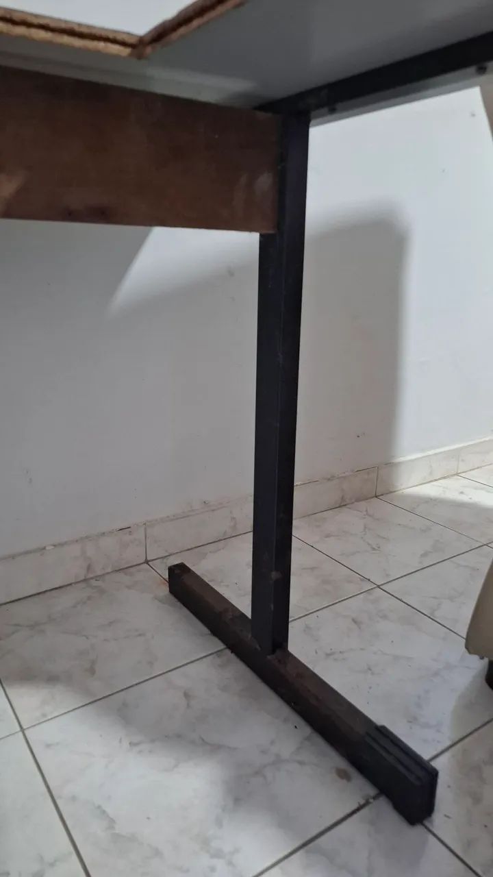 Mesa escritorio usada - Foto 5