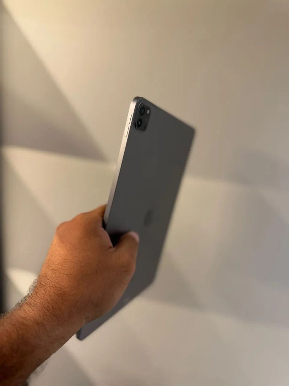 iPad Pro M2 12.9 wifi 256GB (Space gray) seminovo