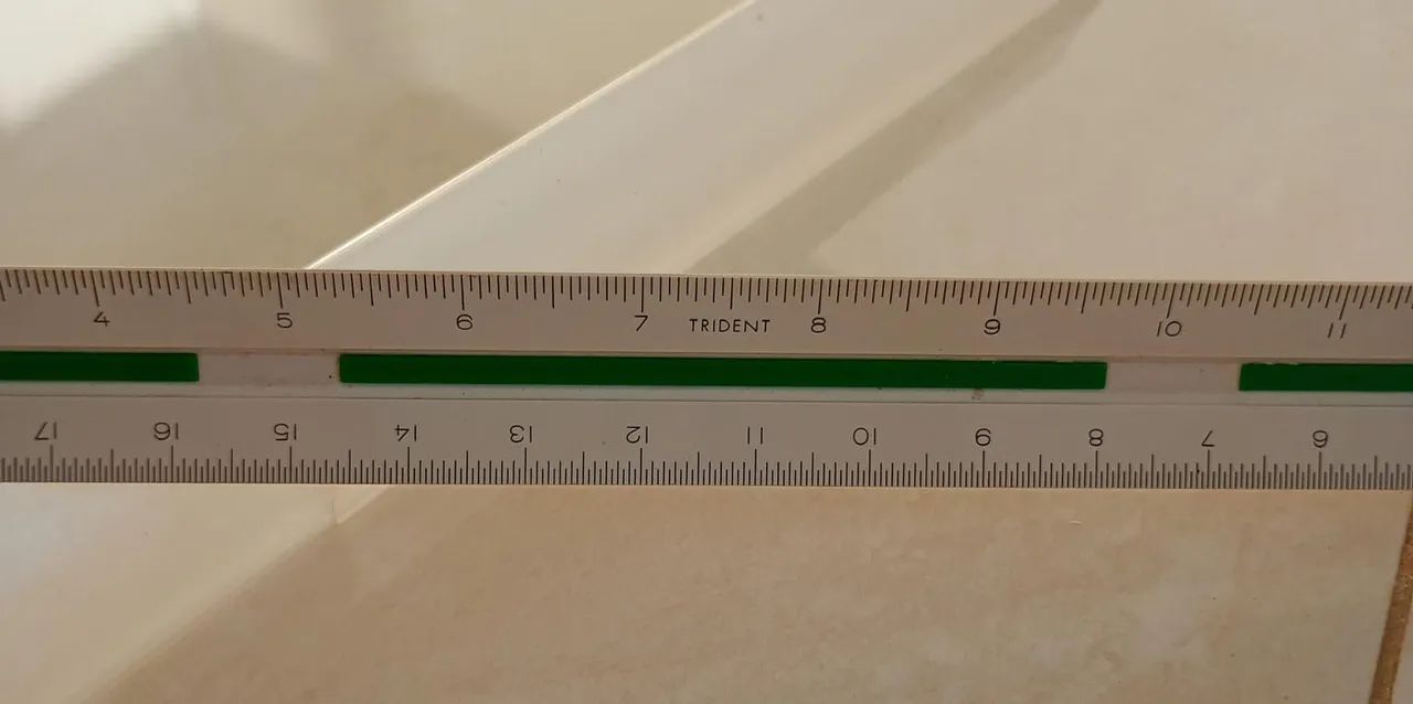 Escalímetro Trident 30cm com capa