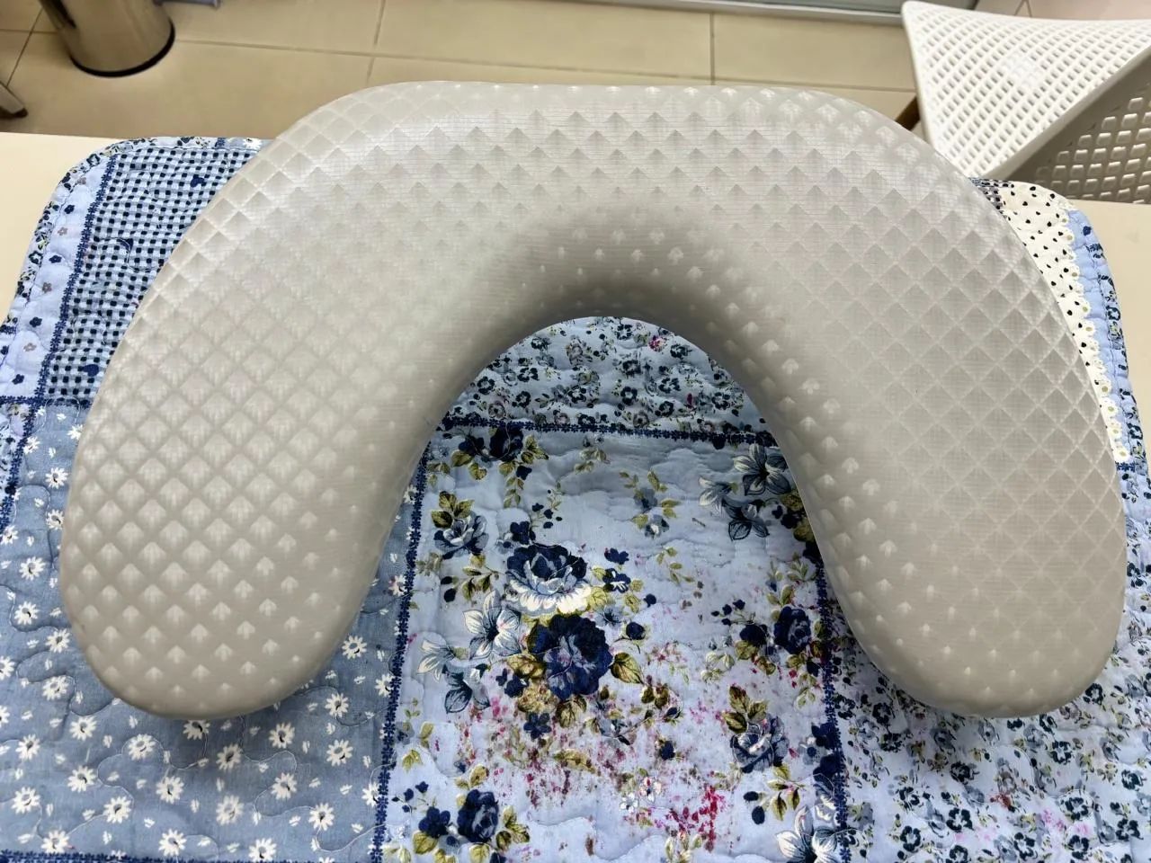 Apoio de Mãos para Manicure