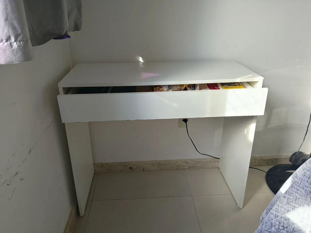 Mesa de escritório ou quarto - Foto 2