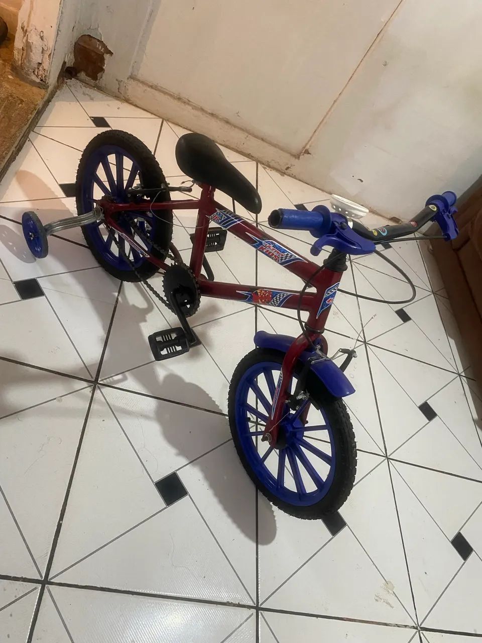 Vende-se bicicleta infantil 