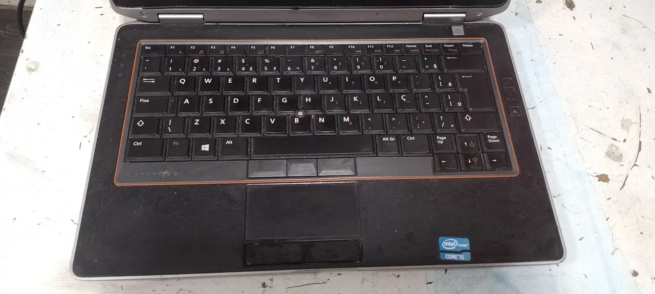 Dell Latitude E6023 i5 2° geração// TEM AVARIAS - Foto 2