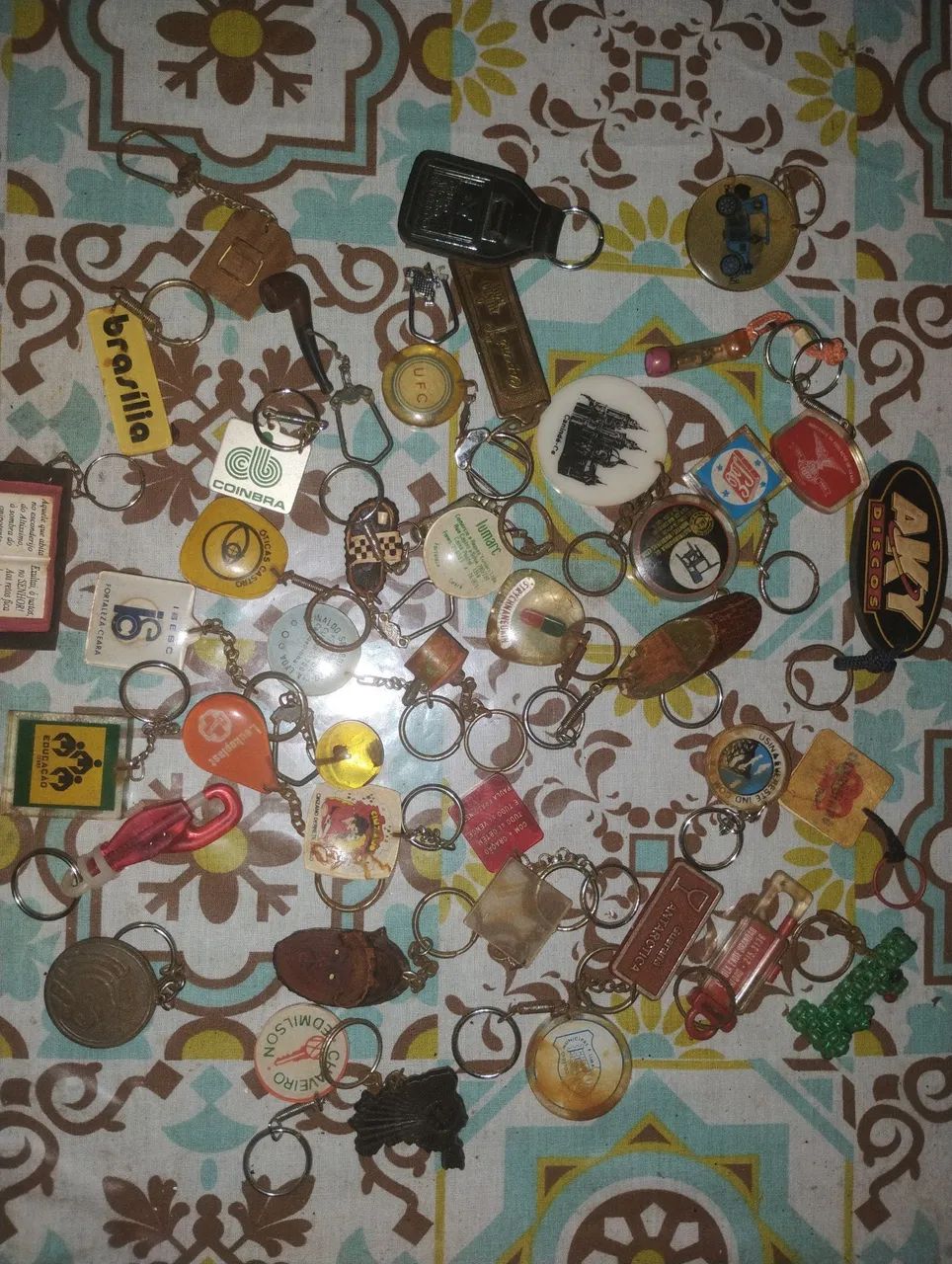 Vendo uma coleção de chaveiros antigo  - Foto 4